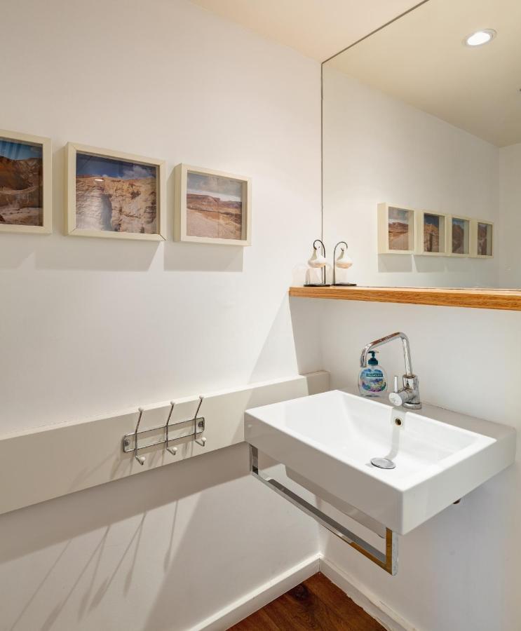 Lagoon View 3Bd Huge Family Apartment Herzelia 외부 사진